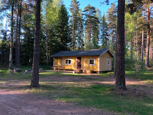 Gula stugan – 4 bäddar