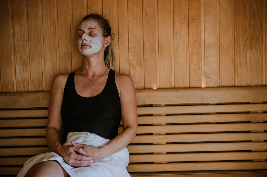 Hole day retreat with ritual