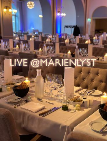 voucher-Live-oplevelse, middag og overnatning for 2 personer