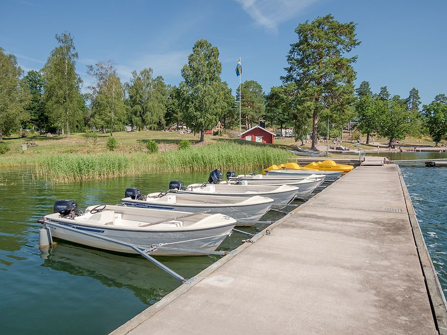 Primary image of Fishing package