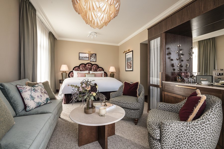 Paramount Junior Suite