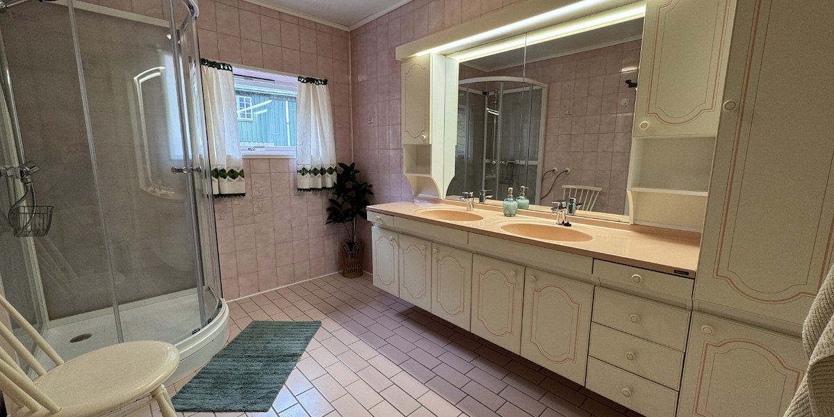 Svingen Guesthouse image 16