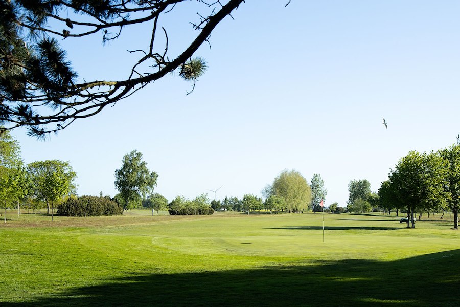 Primärbild av Golfpaket hål 3