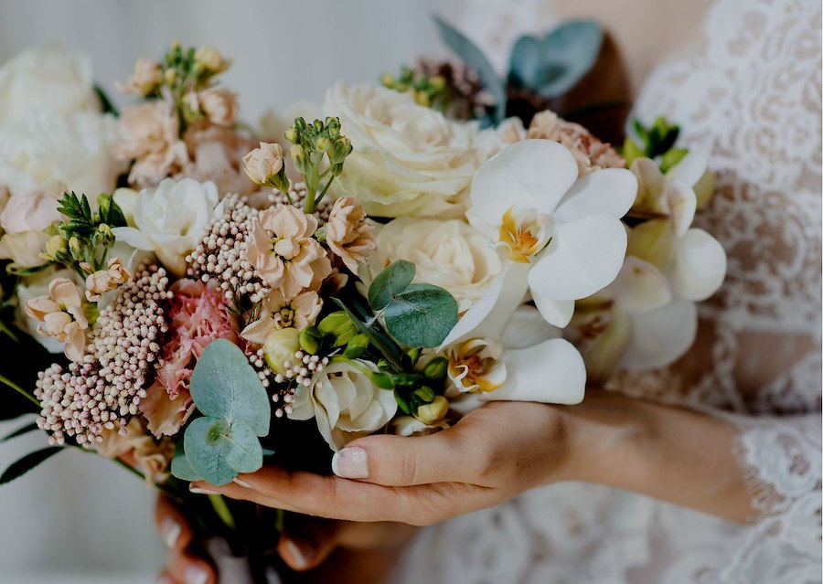 Primary image of Drop-in wedding at Åkeshofs Castle 25/4 2026