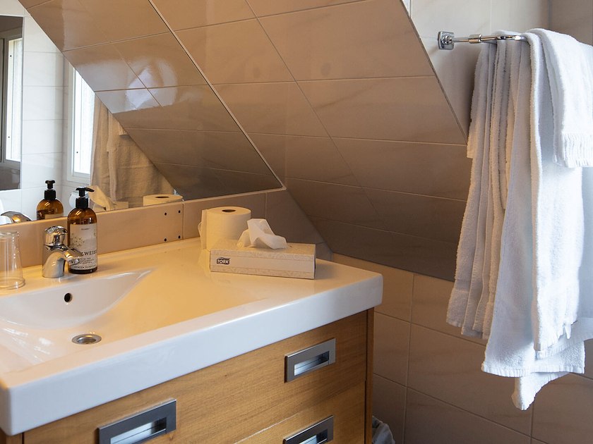 Treetop Spa, Hangout & Hotel image 11