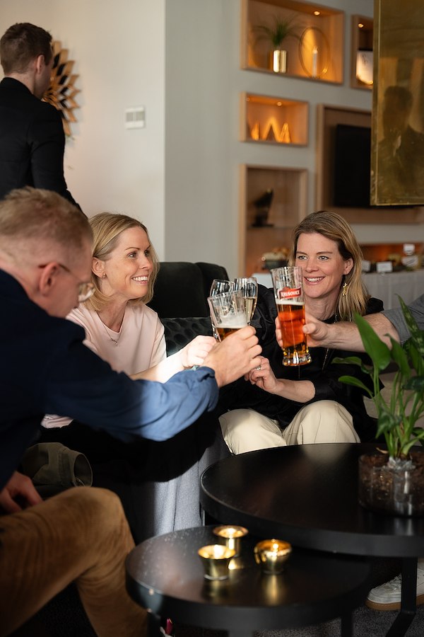 2-30 nov | AW på fredagar