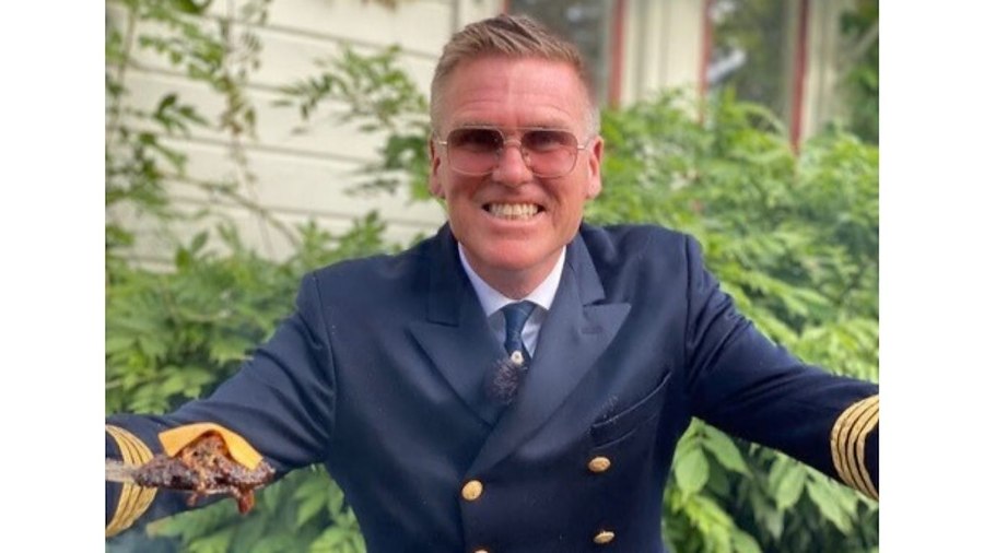 Primärbild av Kapten Mat 2-3 maj, 9-10 maj & 23-24 maj