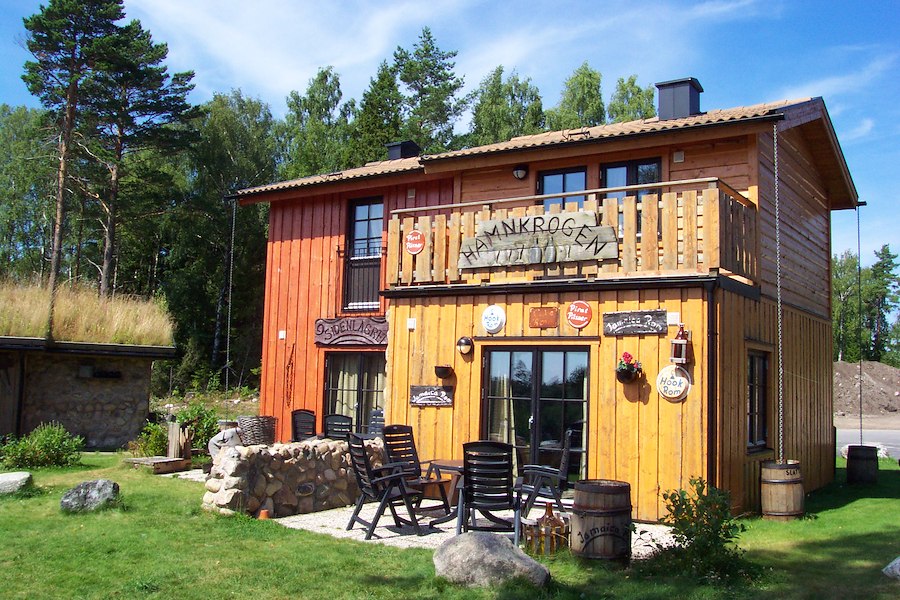 Cottage "Piratbyn" (6 beds, 48 sq m, WC/shower)