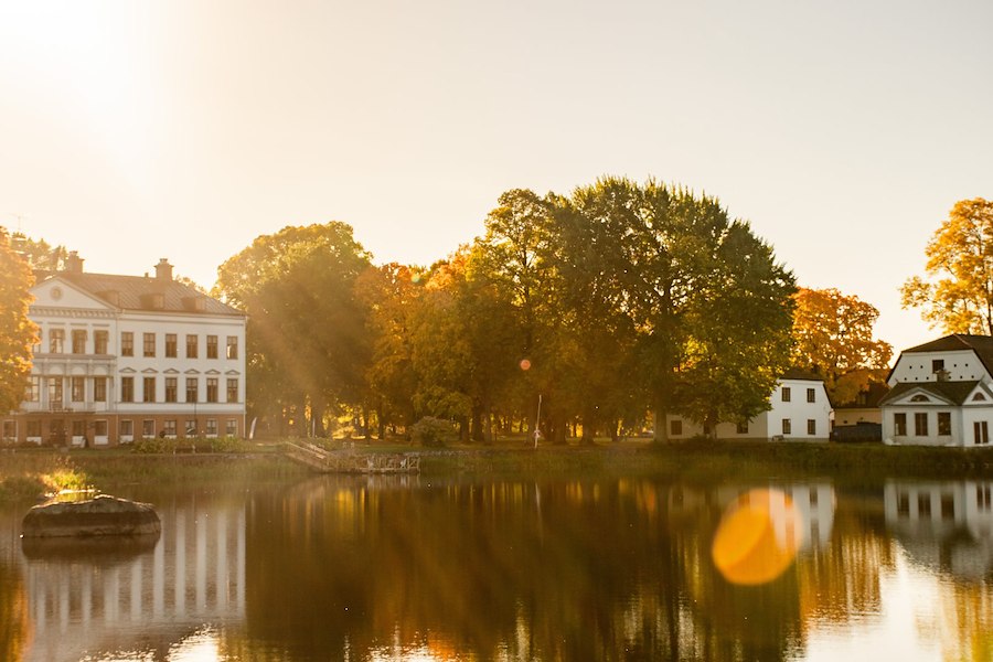 Primary image of Smaker vid Älven