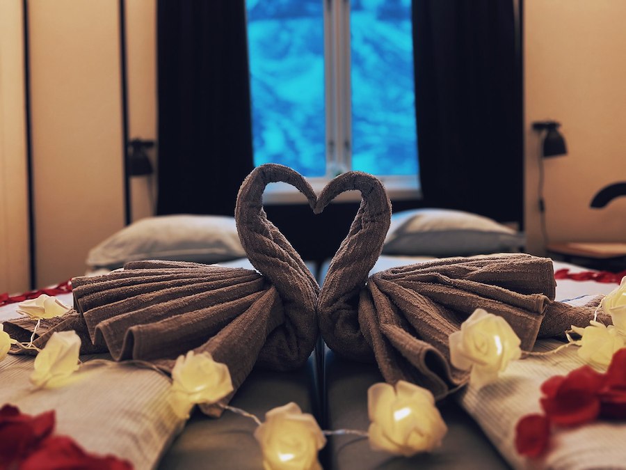 Primary image of February Romantic Package