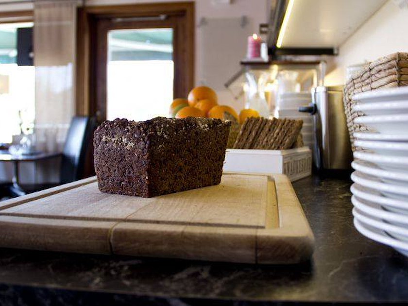 Treetop Spa, Hangout & Hotel image 9