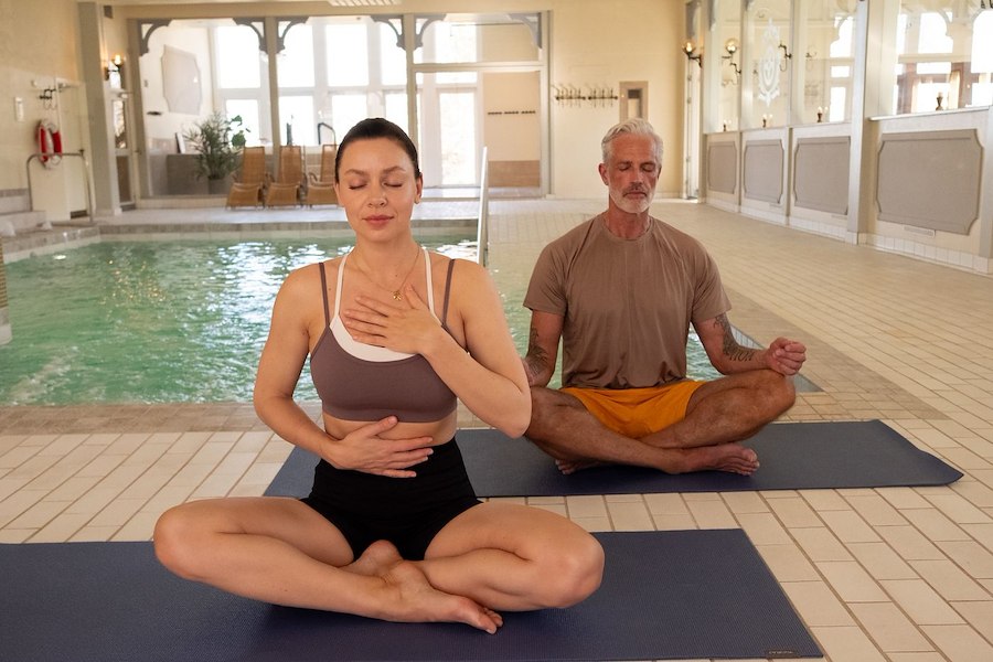 Söndagsaktivitet – Frukost & Yoga Slow