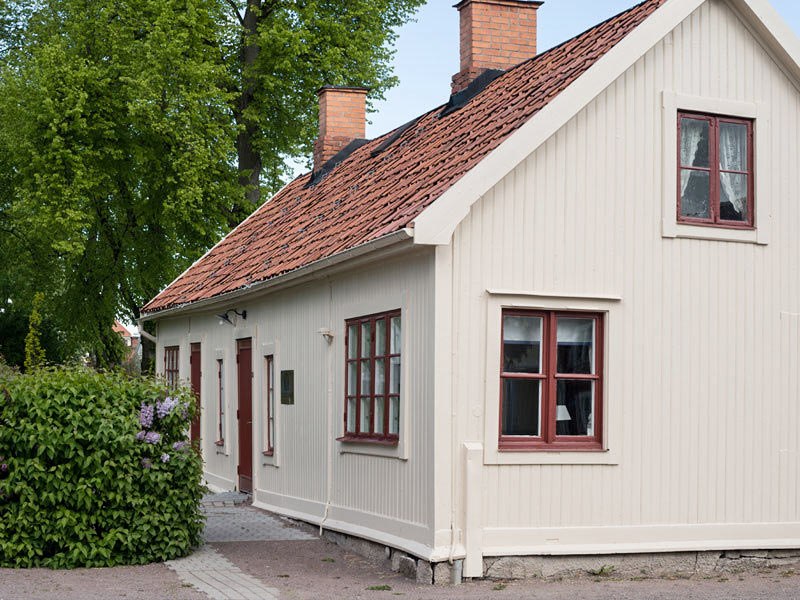 Grandlit Slottsstugan (7 min promenadväg från klosterområdet)