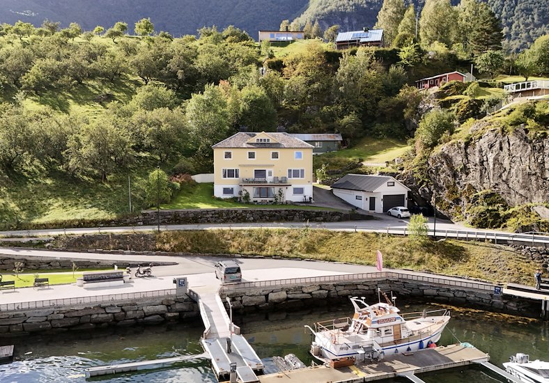 History of Svingen Guesthouse 🏡-image