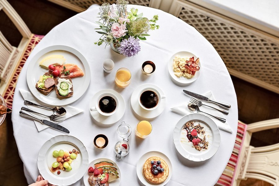 Slottsfrukost