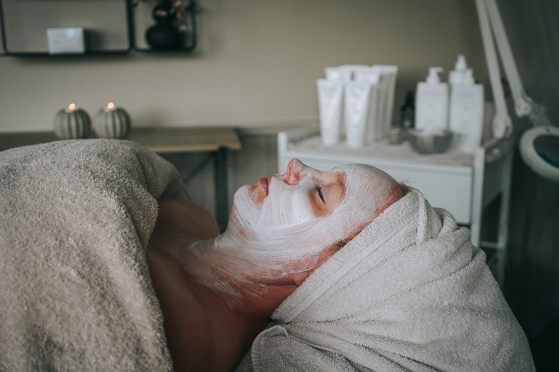 Ansiktsbehandling Bioline primaluce peel