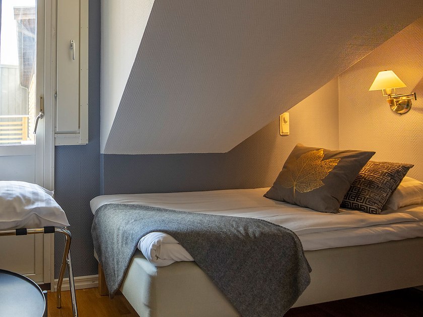 Treetop Spa, Hangout & Hotel image 2