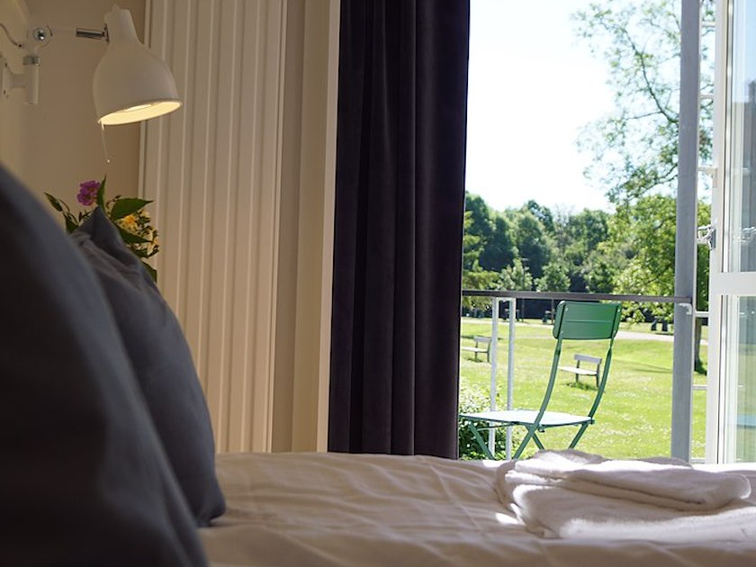 Bäckaskog Slott image 3