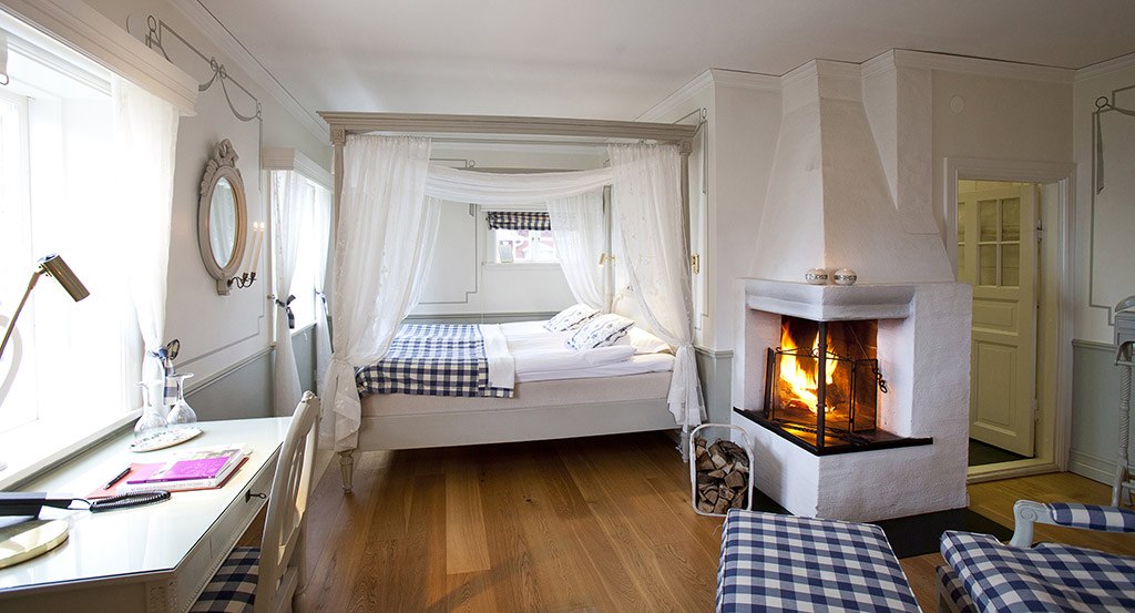 room_image