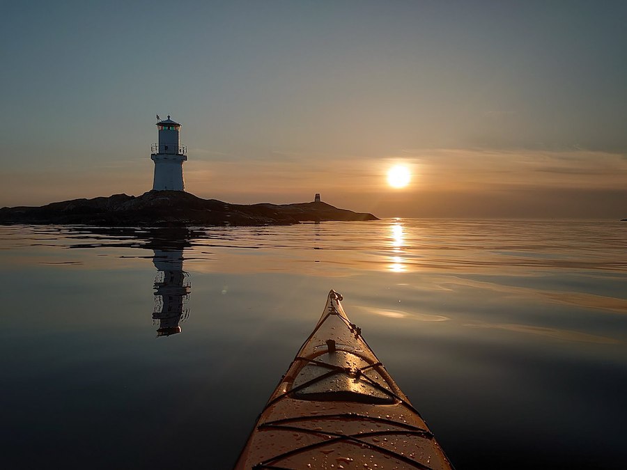 Primary image of Kayak Package