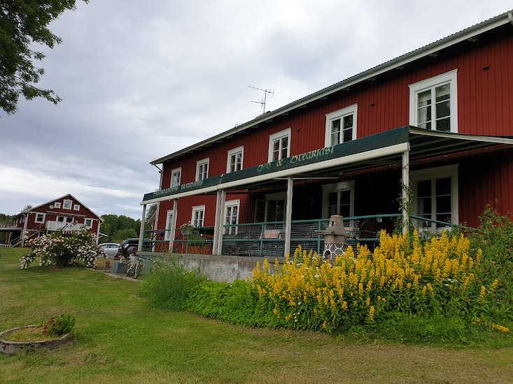 Bed & Breakfast-image