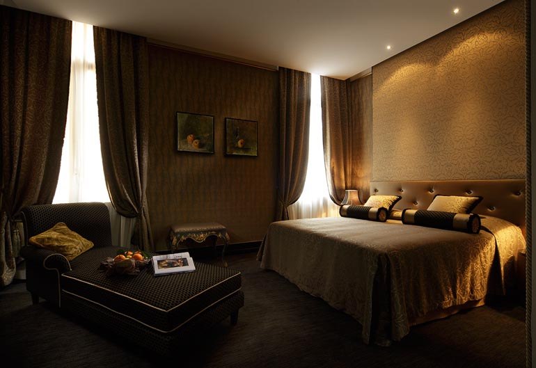 Junior Suite with Canal View