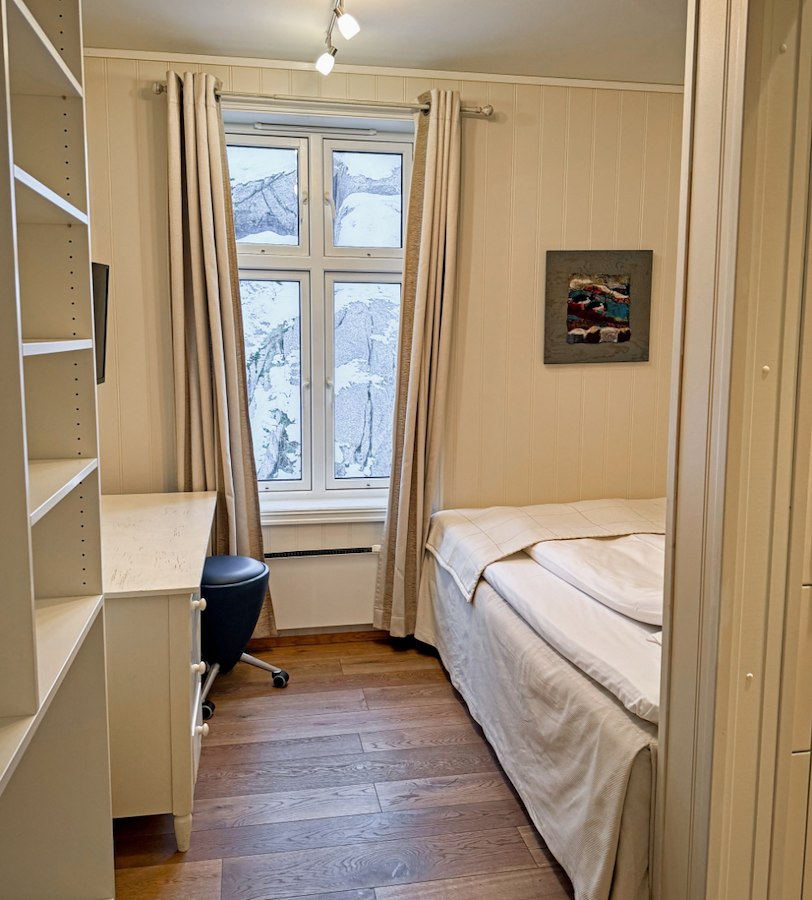 Mini room (double bed)