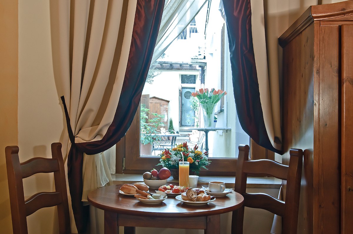 room_image