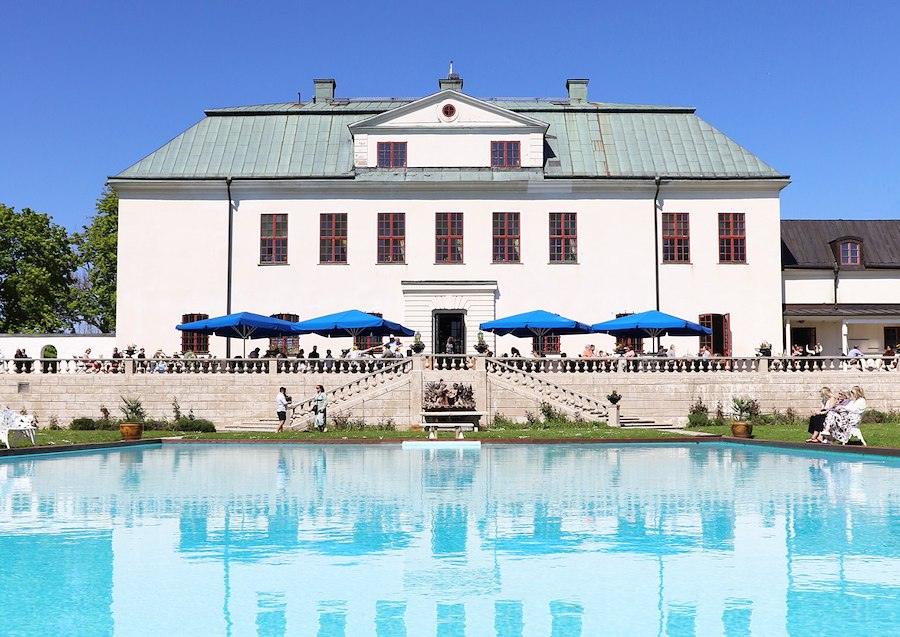 Primärbild av SOMMAR PÅ HÄRINGE