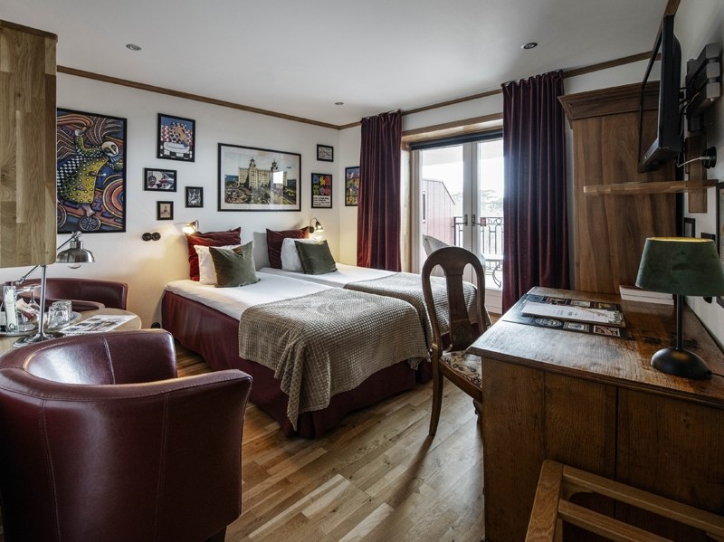 Standard Twin room