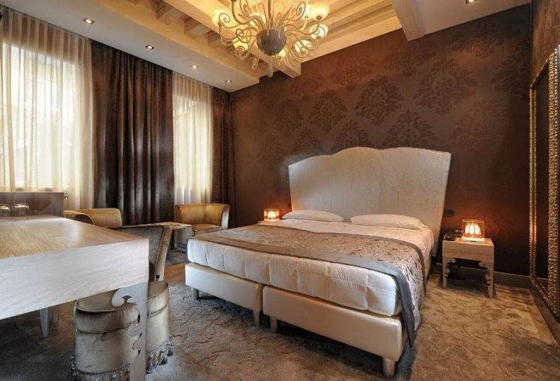 room_image
