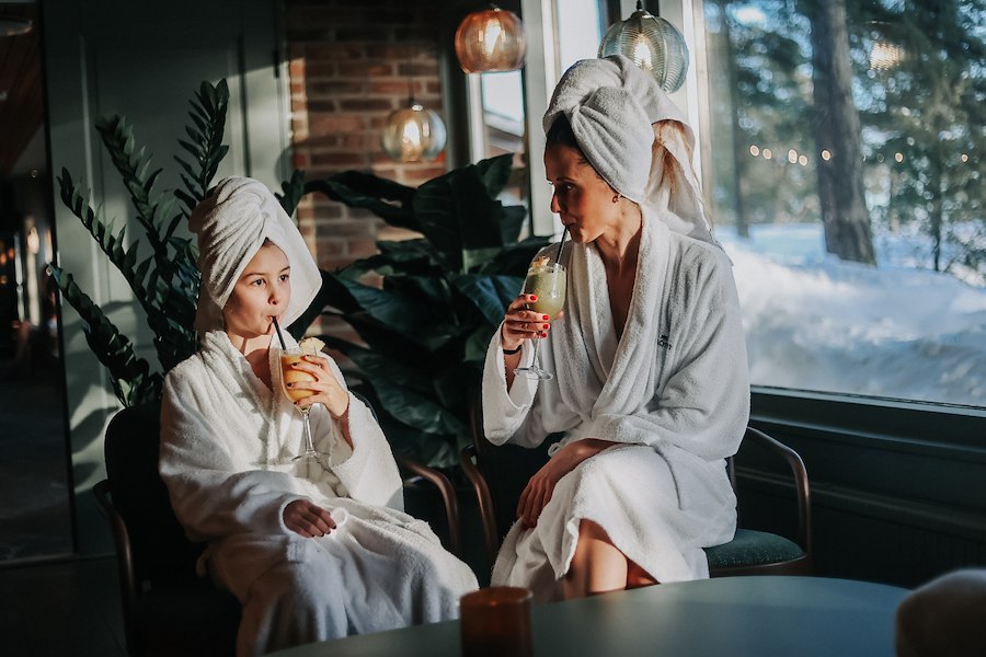 Primärbild av Först i spa - Kristi Himmelsfärd