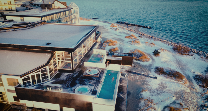 Primært billede af WINTER ESCAPE