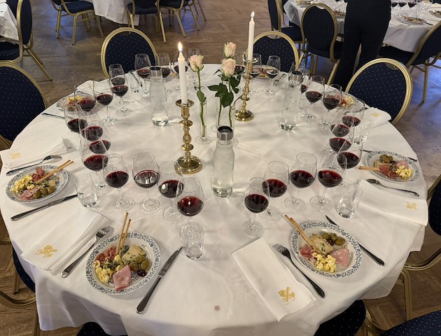 Boka Wine Tasting and Tapas på Sundbyholms Slott