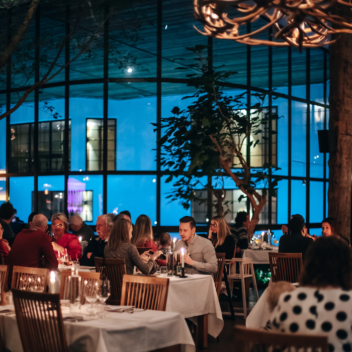 Primärbild av Julbordspaket- med spa & fjällluft!