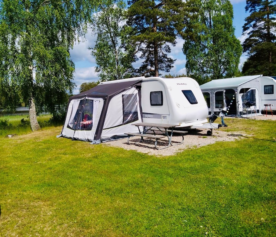 Camping pitch for caravan/motorhome incl. electricity – Lakeside