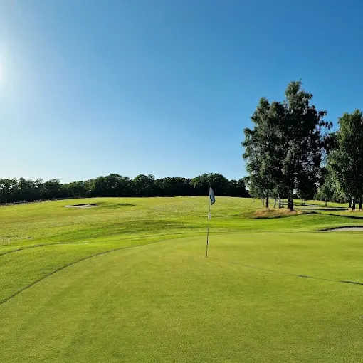 Primærbilde av GOLF & OVERNATTING