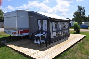 Caravan (4 beds, without WC/shower)