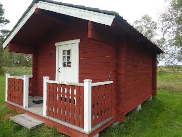 Cottage No 5 (2 beds, without WC/shower)  Price: SEK 475/night