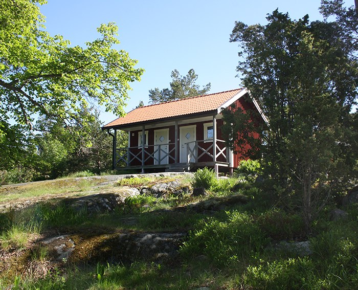2-bäddsrum i stuga vid vandrarhemmet