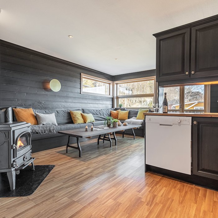 Skiers Lodge 2A