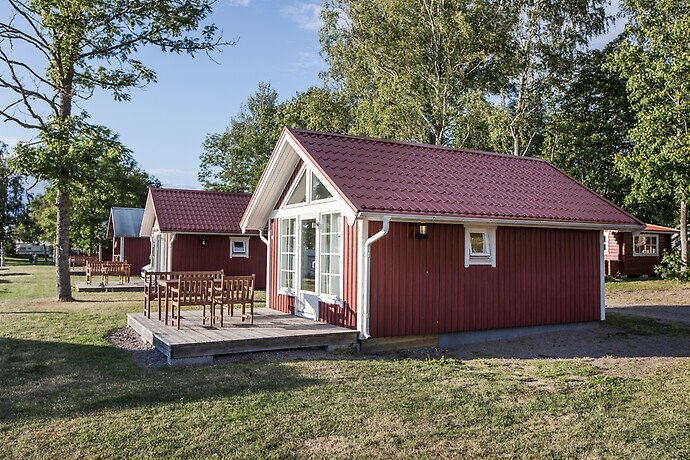 Cottage (5 beds, WC/Shower) no pets