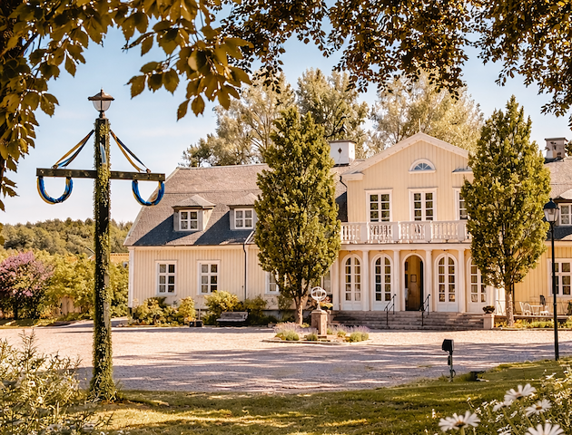 Boka Midsommar på herrgård i Bohuslän på Munkedals Herrgård