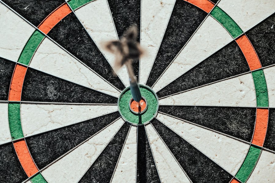 Spela Dart