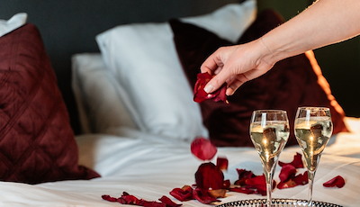 Boka Alla Hjärtans Dag