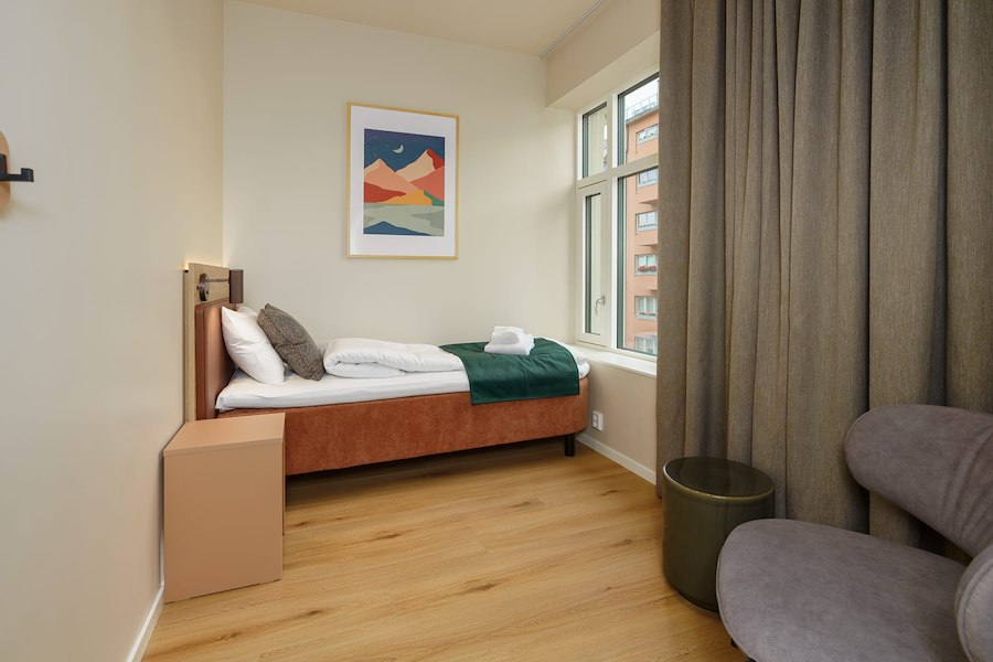 Superior One Bedroom 1p