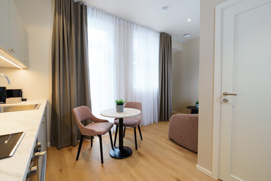 Superior Two Bedroom 3p