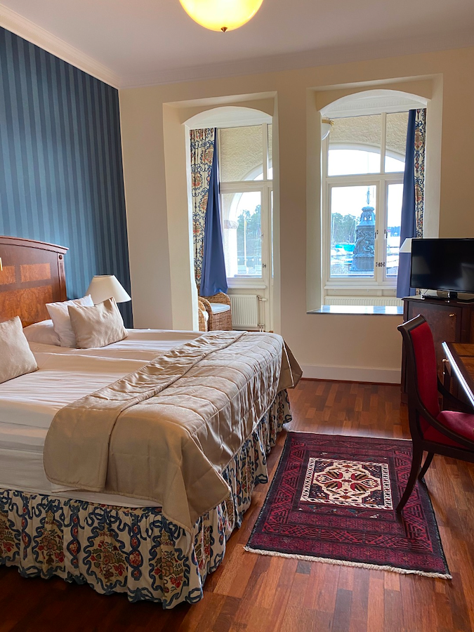 Executive with Seaview