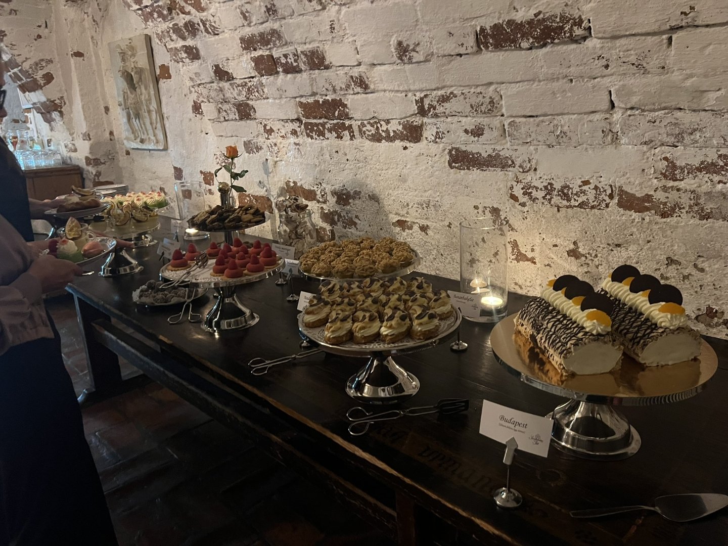 Image of The castle's afternoon tea
