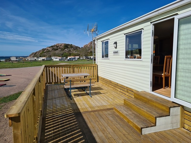 Luxury caravan No 26 (6 beds, WC/shower) 
